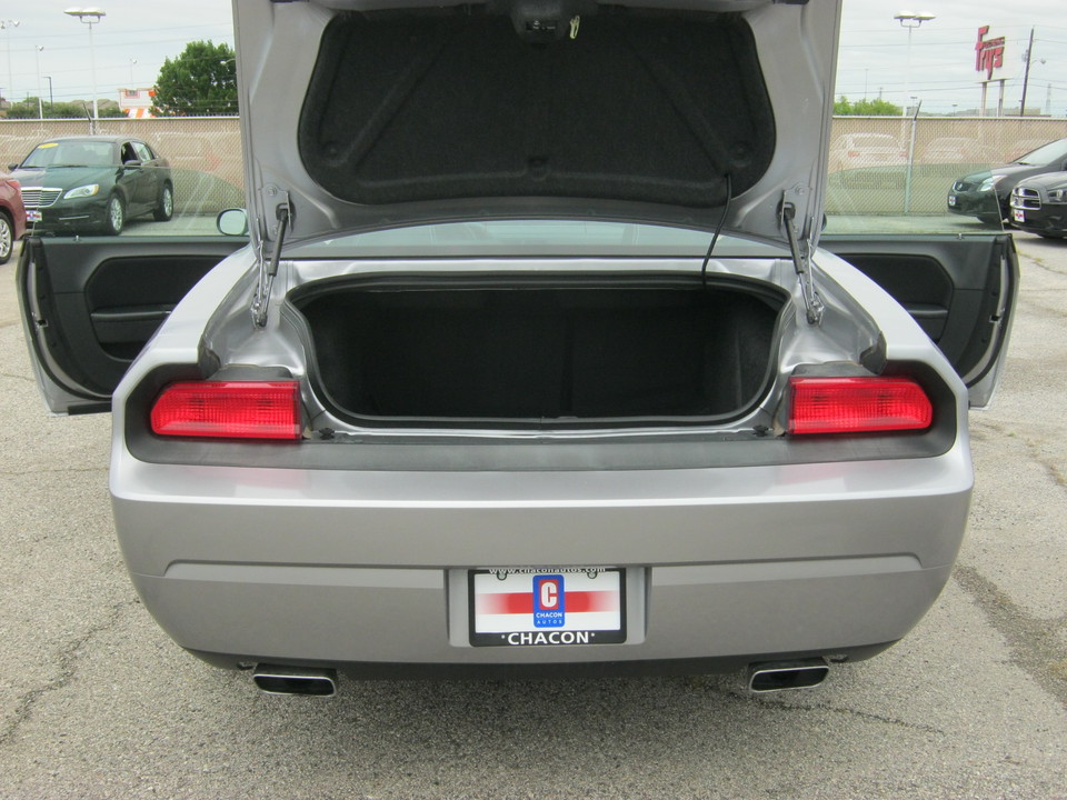 2013 Dodge Challenger SXT