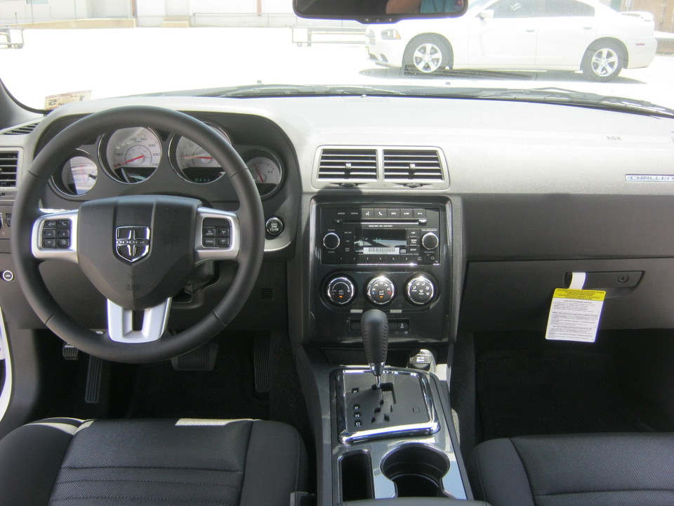 2013 Dodge Challenger SXT