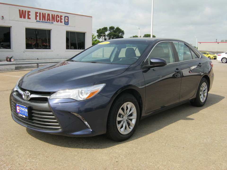 2016 Toyota Camry LE