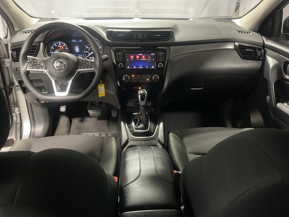 2022 Nissan Rogue Sport S