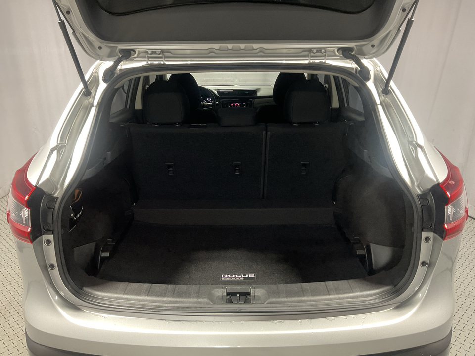 2022 Nissan Rogue Sport S