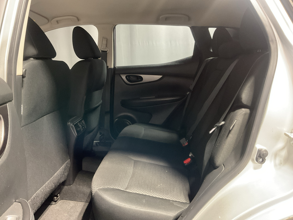 2022 Nissan Rogue Sport S