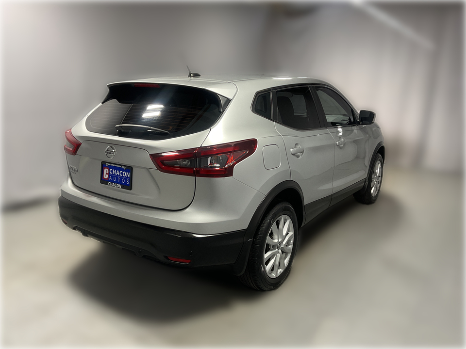 2022 Nissan Rogue Sport S
