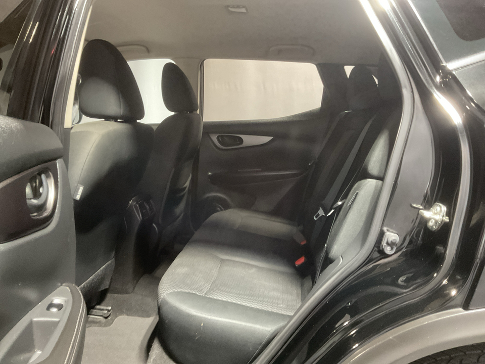 2022 Nissan Rogue Sport S