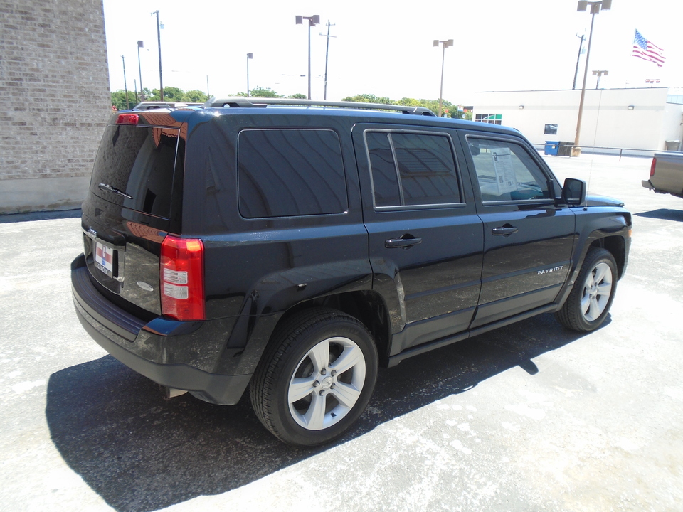 2016 Jeep Patriot Latitude 2WD
