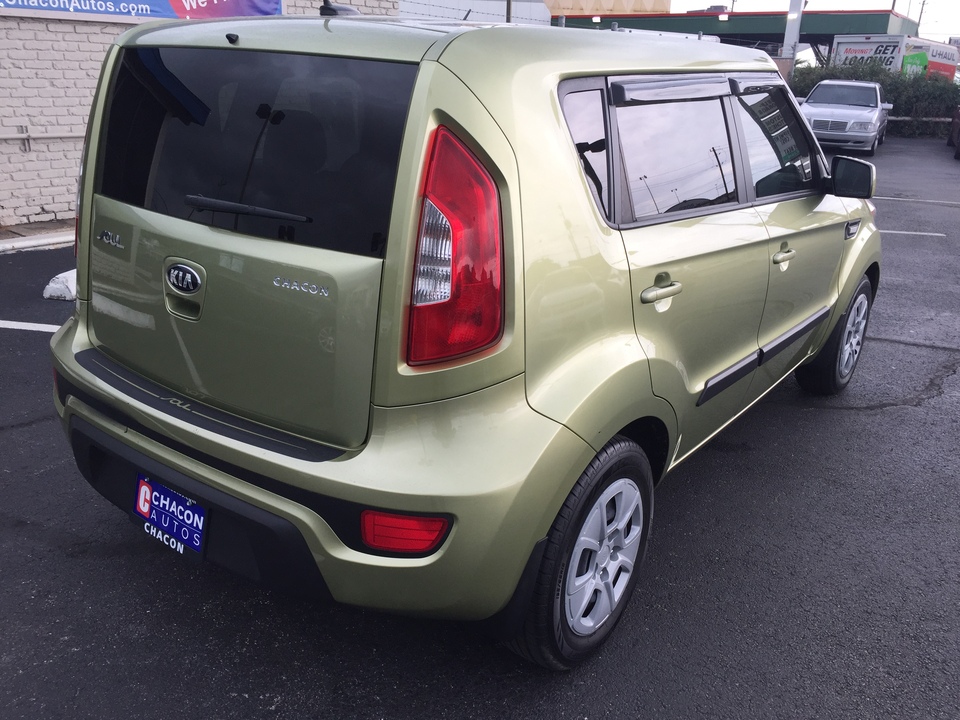 2013 Kia Soul Base