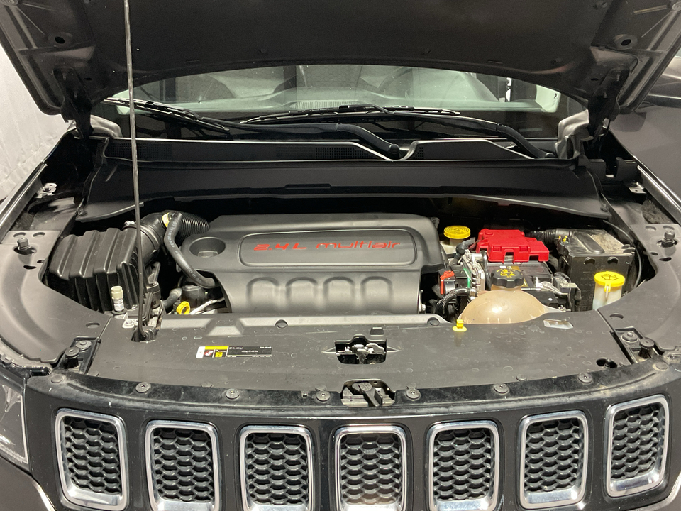 2021 Jeep Compass Latitude FWD