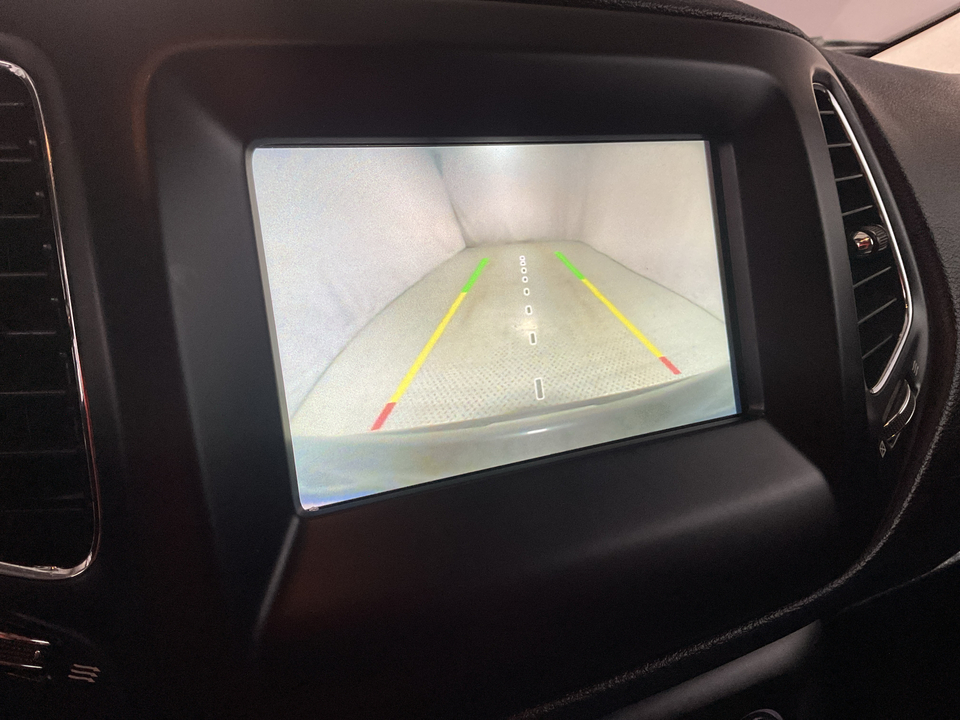 2021 Jeep Compass Latitude FWD