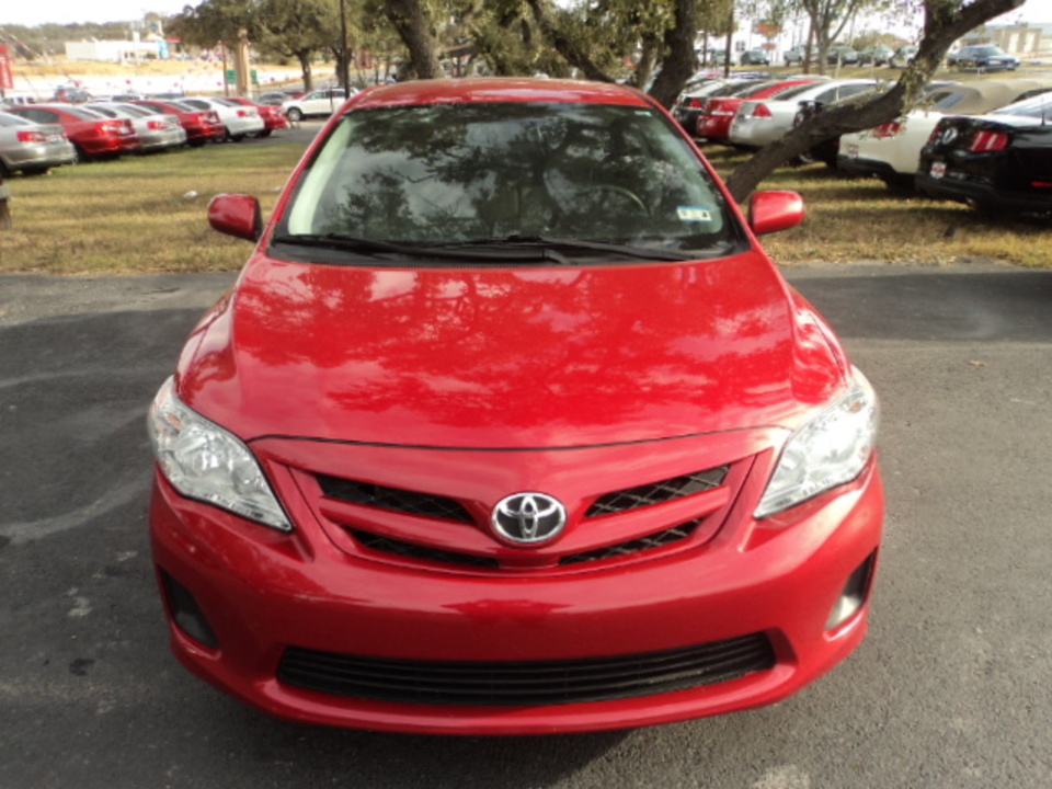 2011 Toyota Corolla LE 4-Speed AT