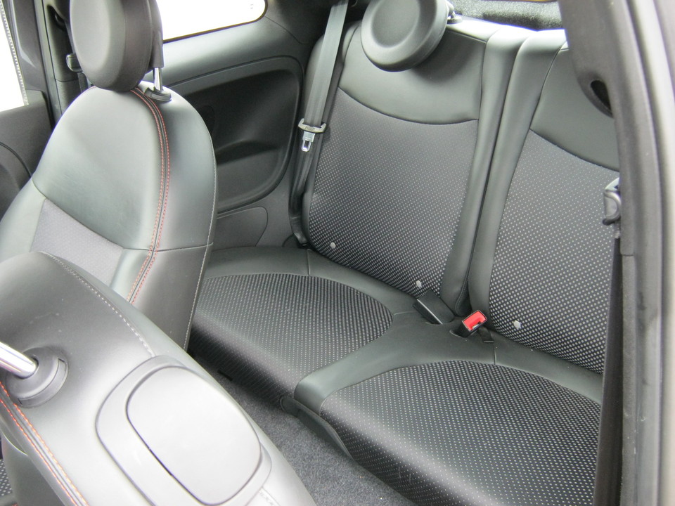 2015 Fiat 500e Battery Electric Hatchback