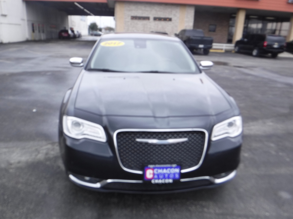 2017 Chrysler 300 C RWD