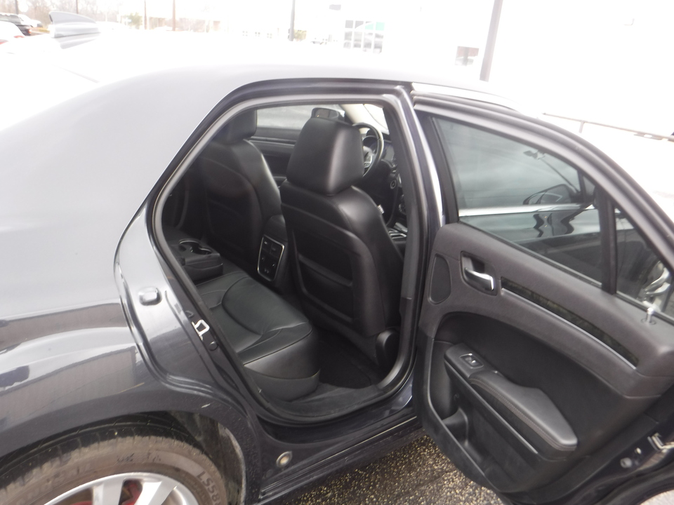 2017 Chrysler 300 C RWD