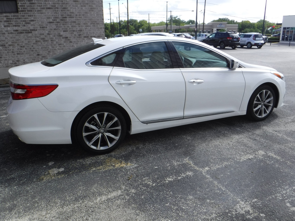 2017 Hyundai Azera Base