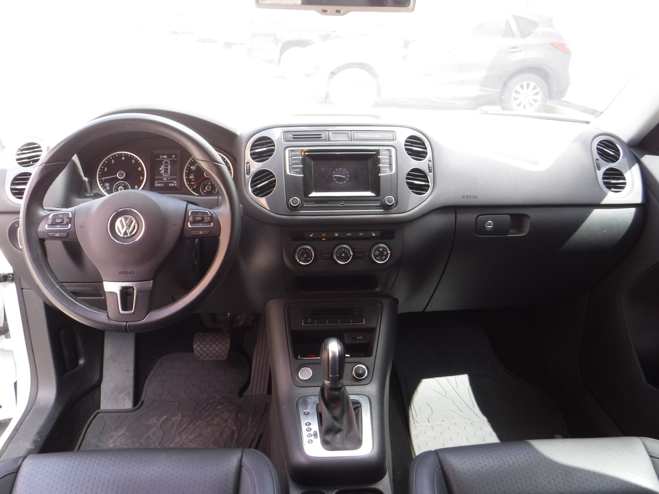 2016 Volkswagen Tiguan SE