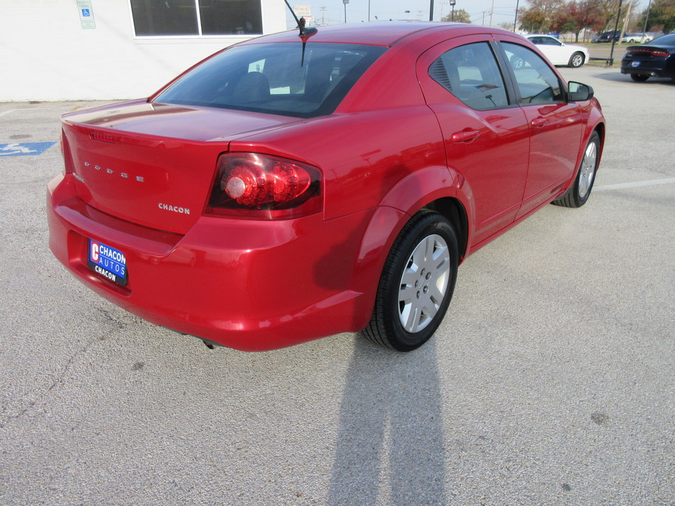 2013 Dodge Avenger Base