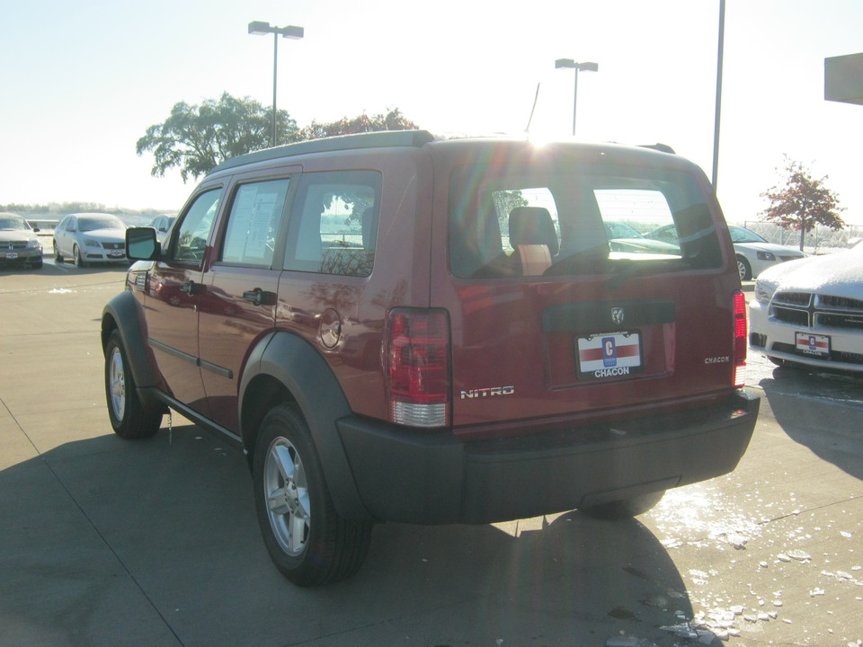 2007 Dodge Nitro SXT 2WD