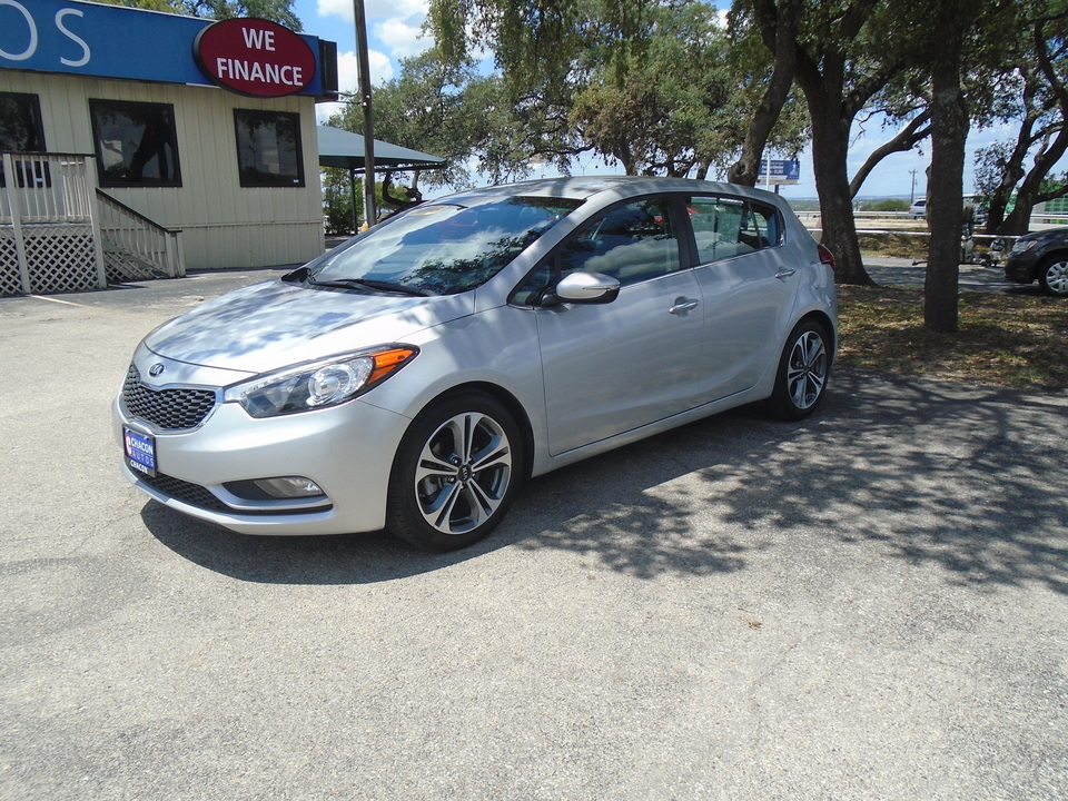 2016 Kia Forte 5-Door EX