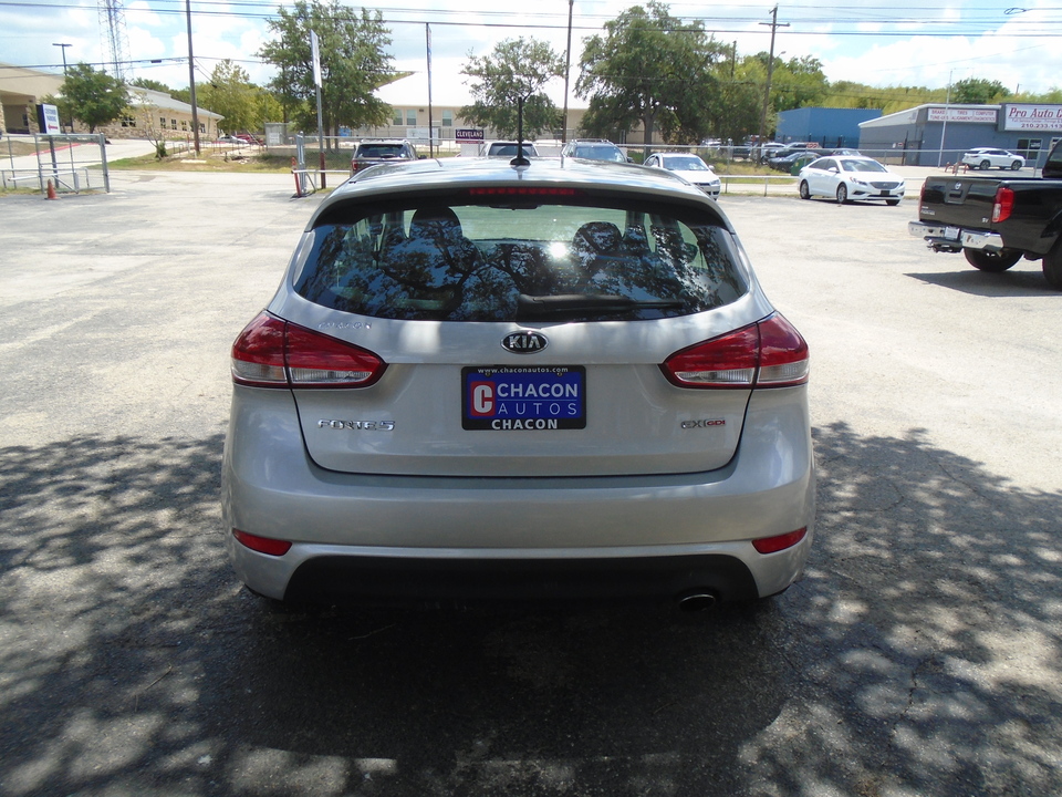 2016 Kia Forte 5-Door EX