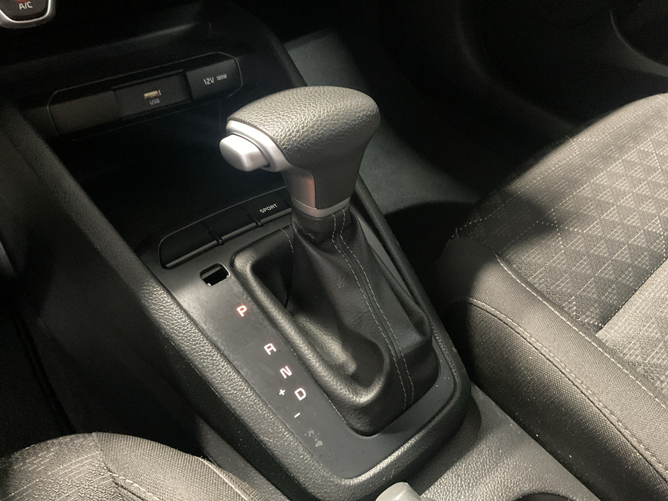 2023 Kia Rio5 S
