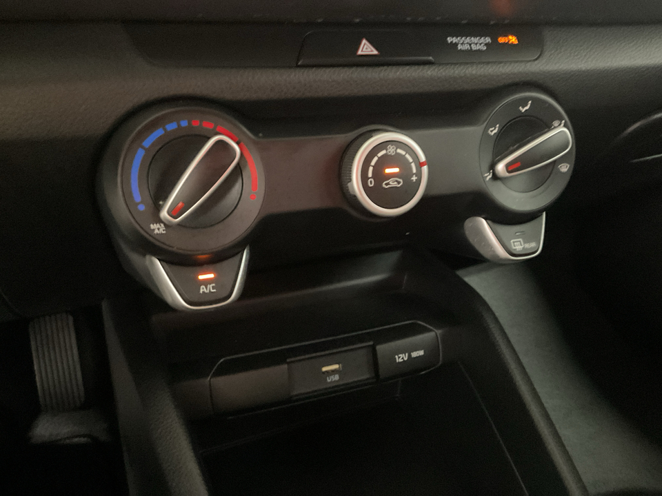 2023 Kia Rio5 S