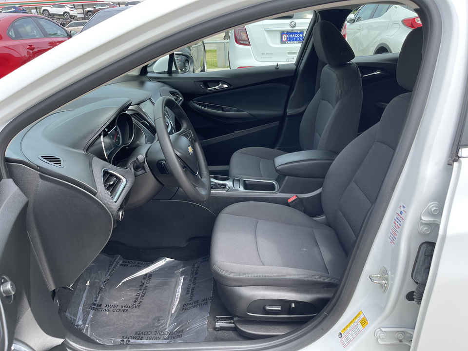 2017 Chevrolet Cruze LT Auto Hatchback