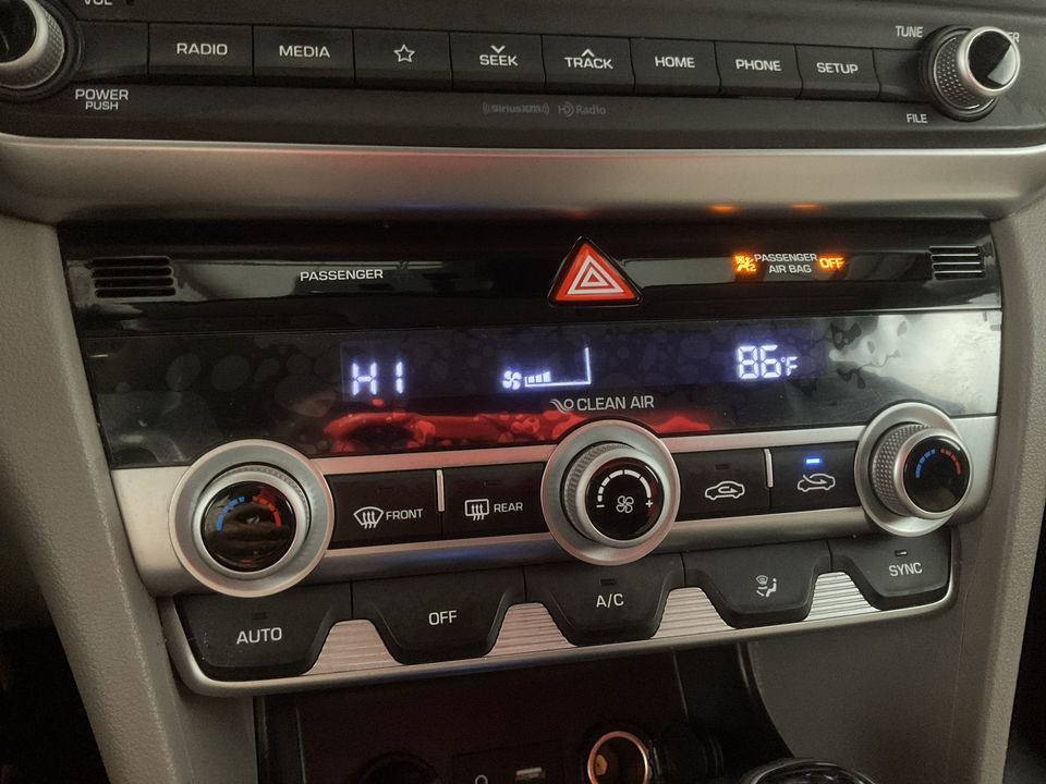 2020 Hyundai Elantra Eco