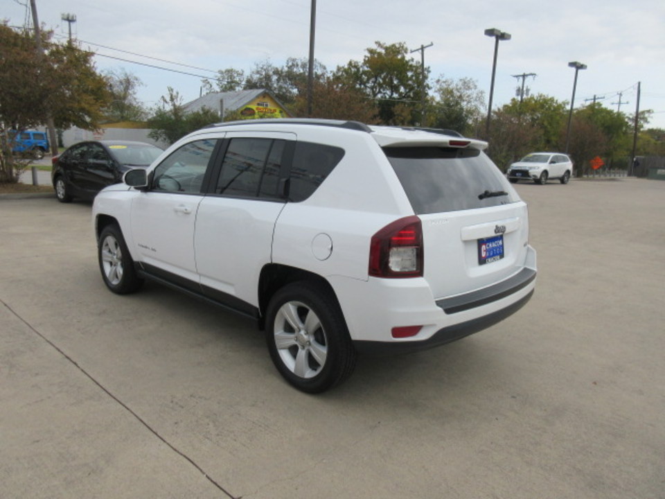 2016 Jeep Compass Latitude FWD