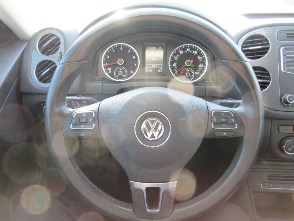 2016 Volkswagen Tiguan S