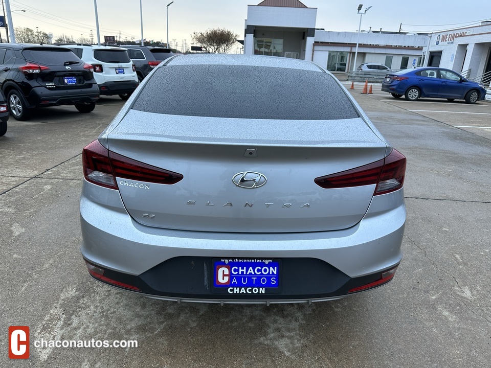 2020 Hyundai Elantra SE 6AT