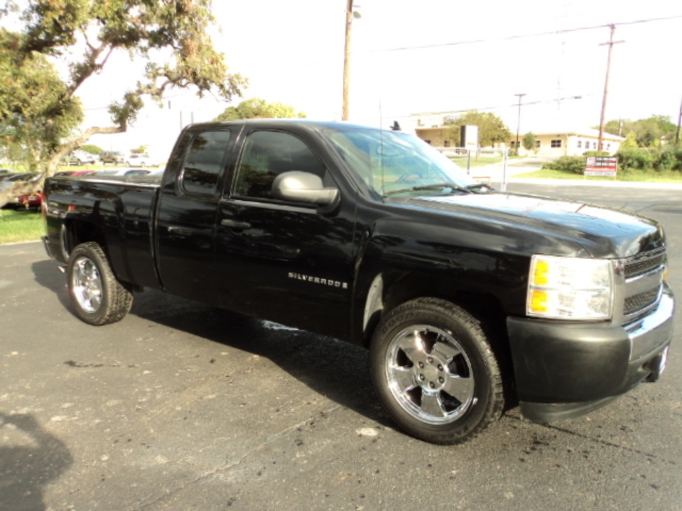 2007 Chevrolet Silverado Classic 1500 SS Ext. Cab 2WD