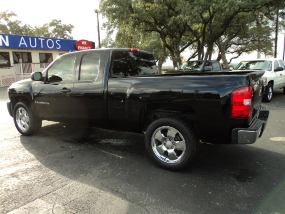 2007 Chevrolet Silverado Classic 1500 SS Ext. Cab 2WD