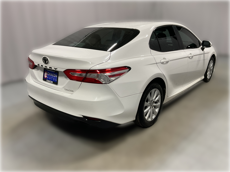 2018 Toyota Camry LE