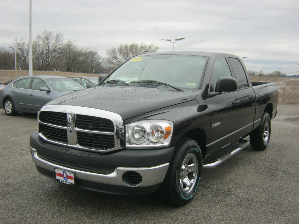 2008 Dodge Ram 1500 SXT Quad Cab 2WD