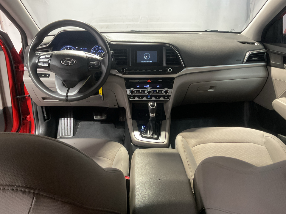 2020 Hyundai Elantra SE 6AT
