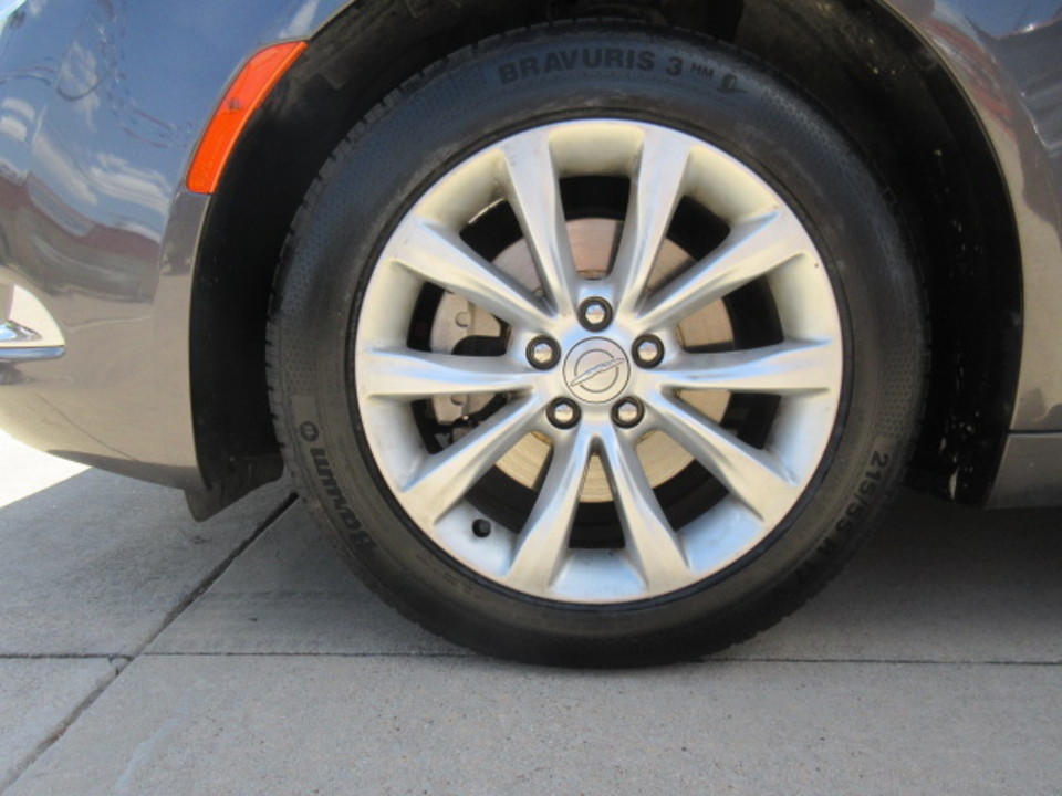 2015 Chrysler 200 C