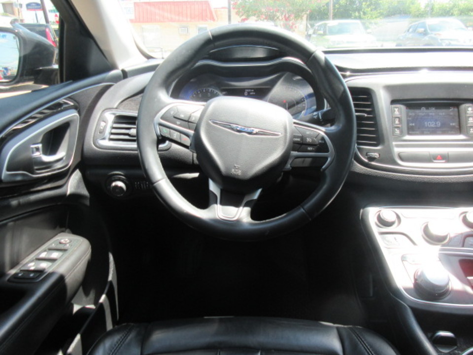 2015 Chrysler 200 C
