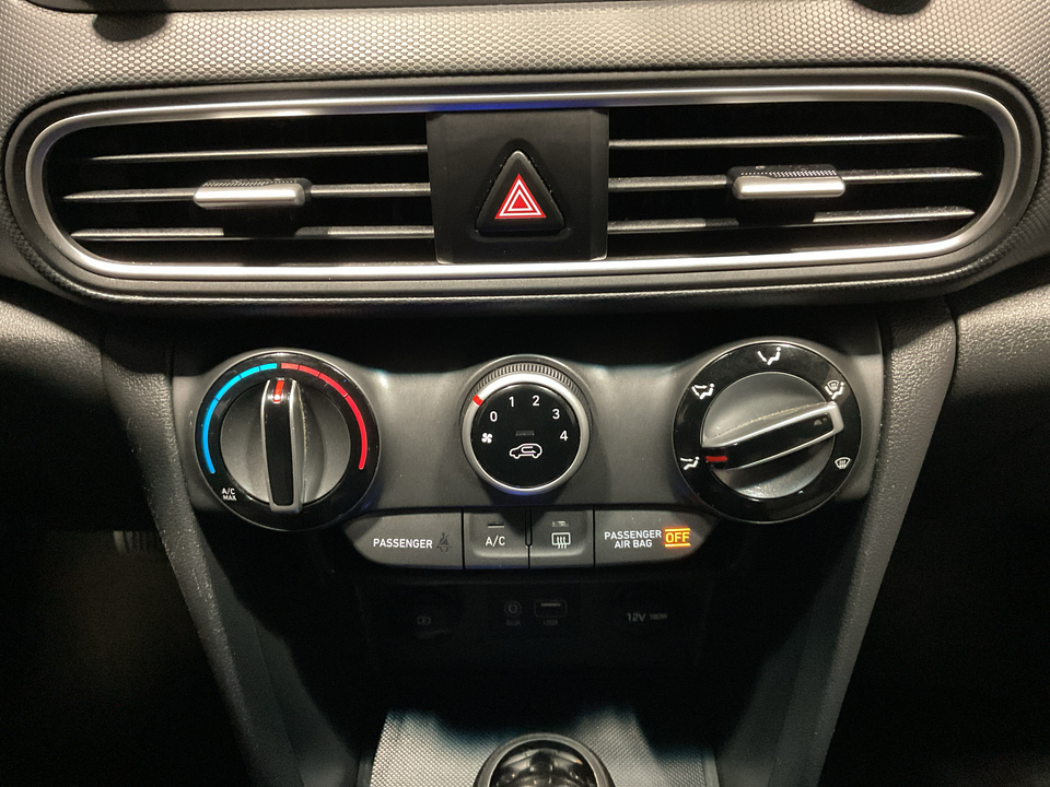 2021 Hyundai Kona SE