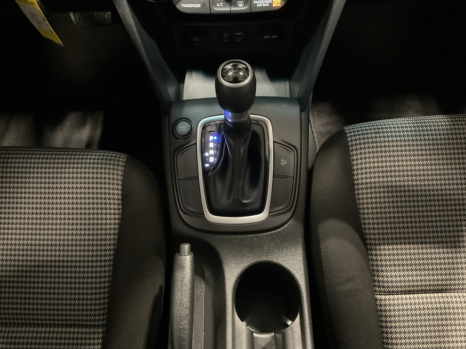 2021 Hyundai Kona SE