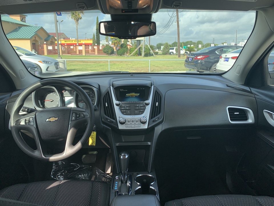 2017 Chevrolet Equinox LS 2WD
