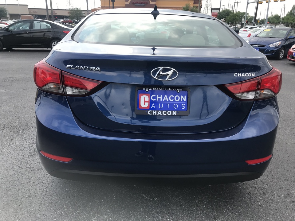 2015 Hyundai Elantra SE 6AT