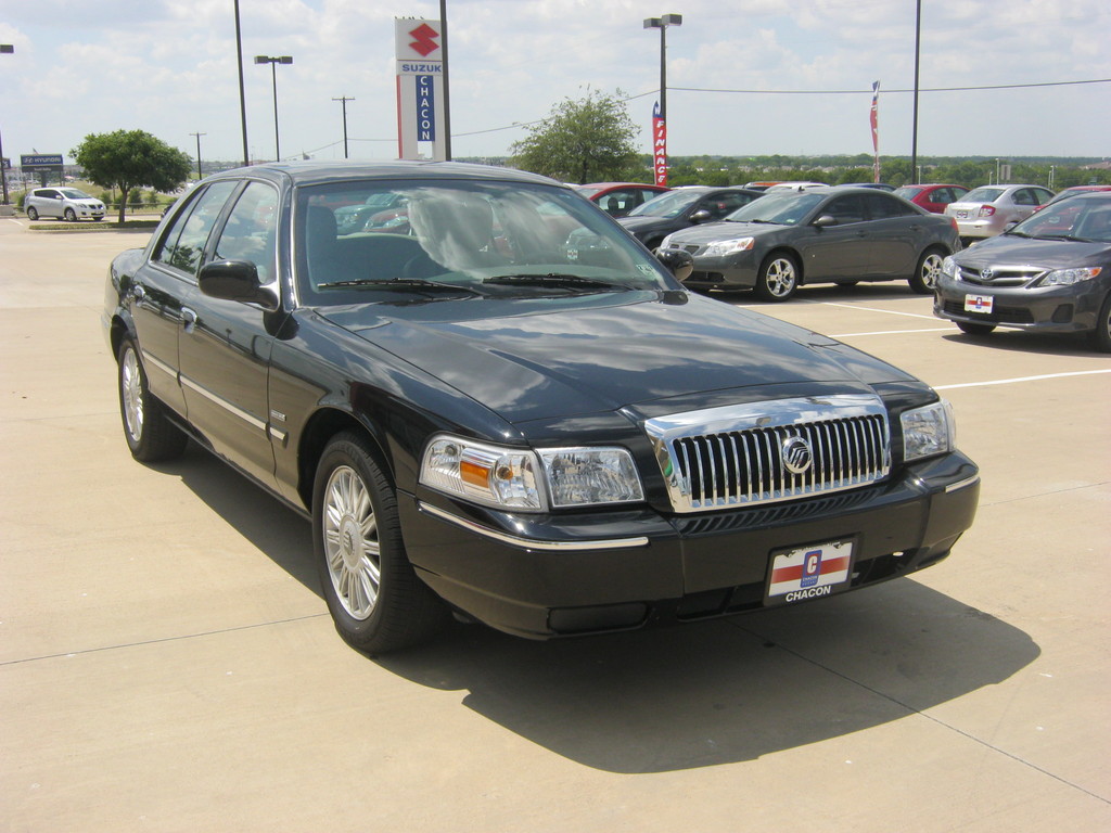 2011 Mercury Grand Marquis LS