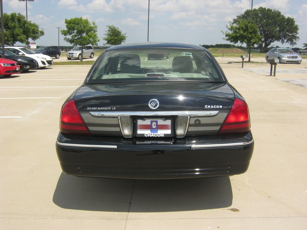 2011 Mercury Grand Marquis LS