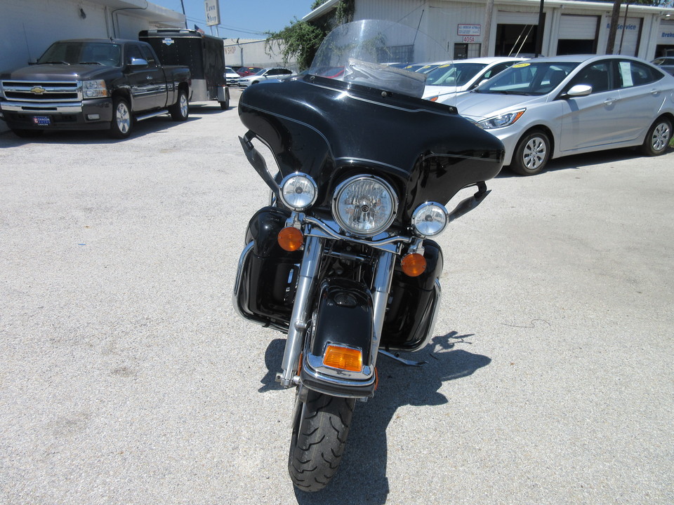 2010 Harley-Davidson FLHTCU -