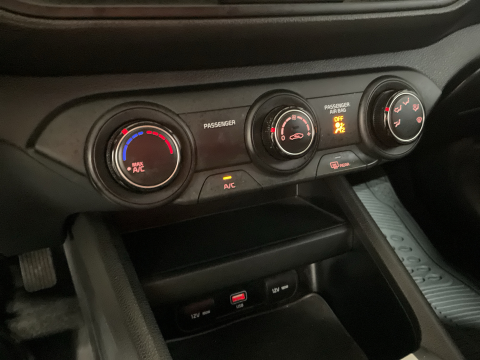 2023 Kia Forte LX