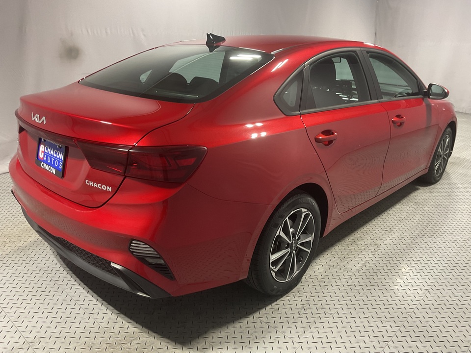 2023 Kia Forte LX