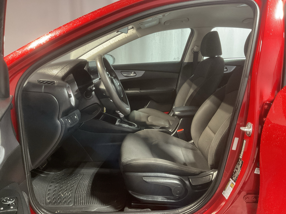 2023 Kia Forte LX