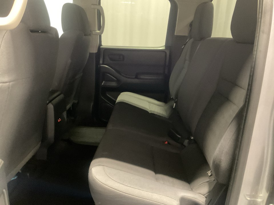 2023 Nissan Frontier S Crew Cab 2WD