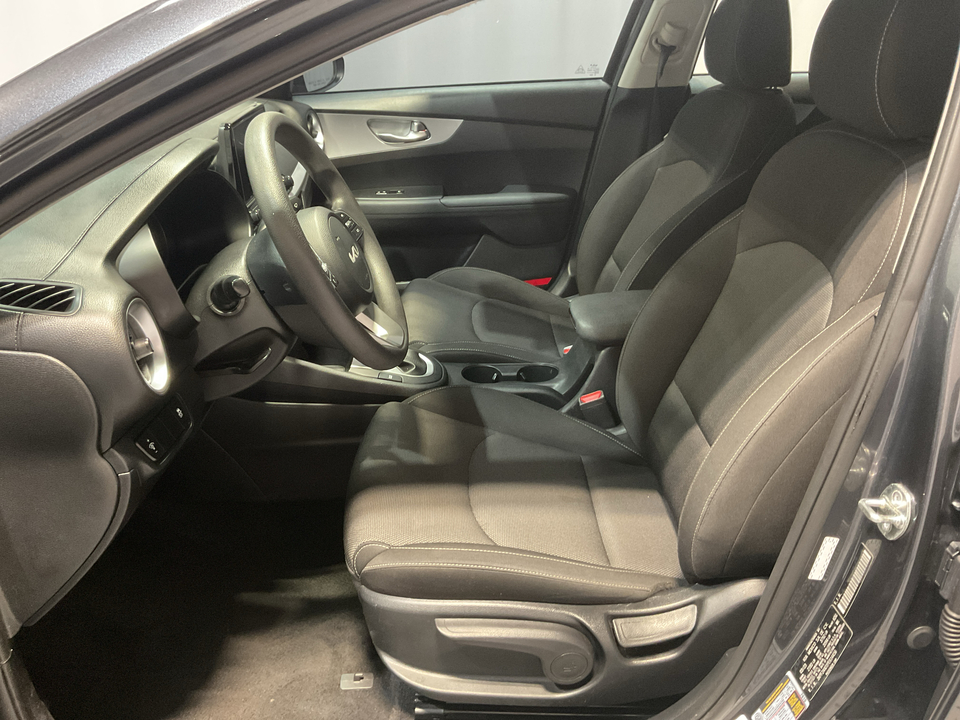 2023 Kia Forte LX