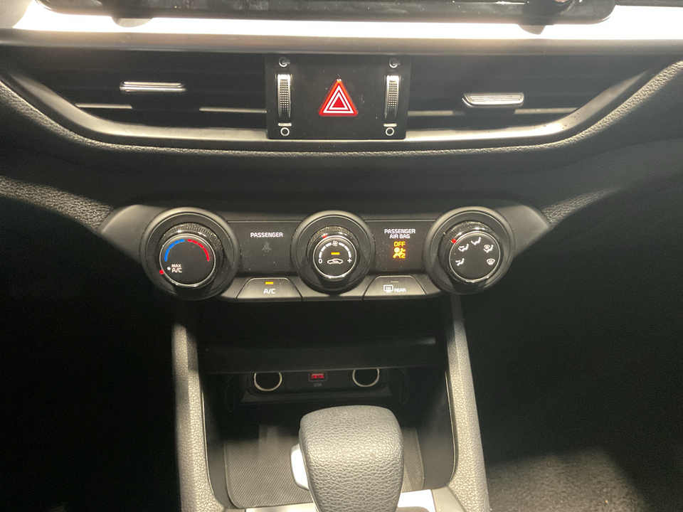 2023 Kia Forte LX