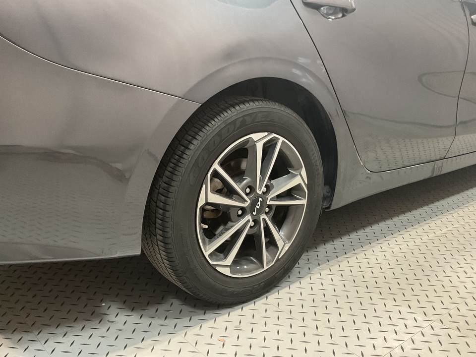 2023 Kia Forte LX